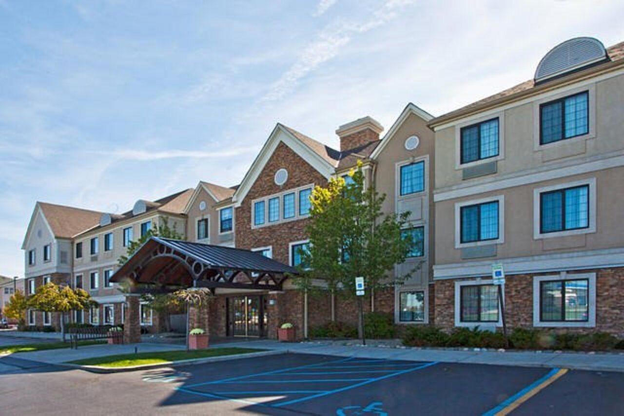 Sonesta ES Suites Auburn Hills Detroit Exterior foto