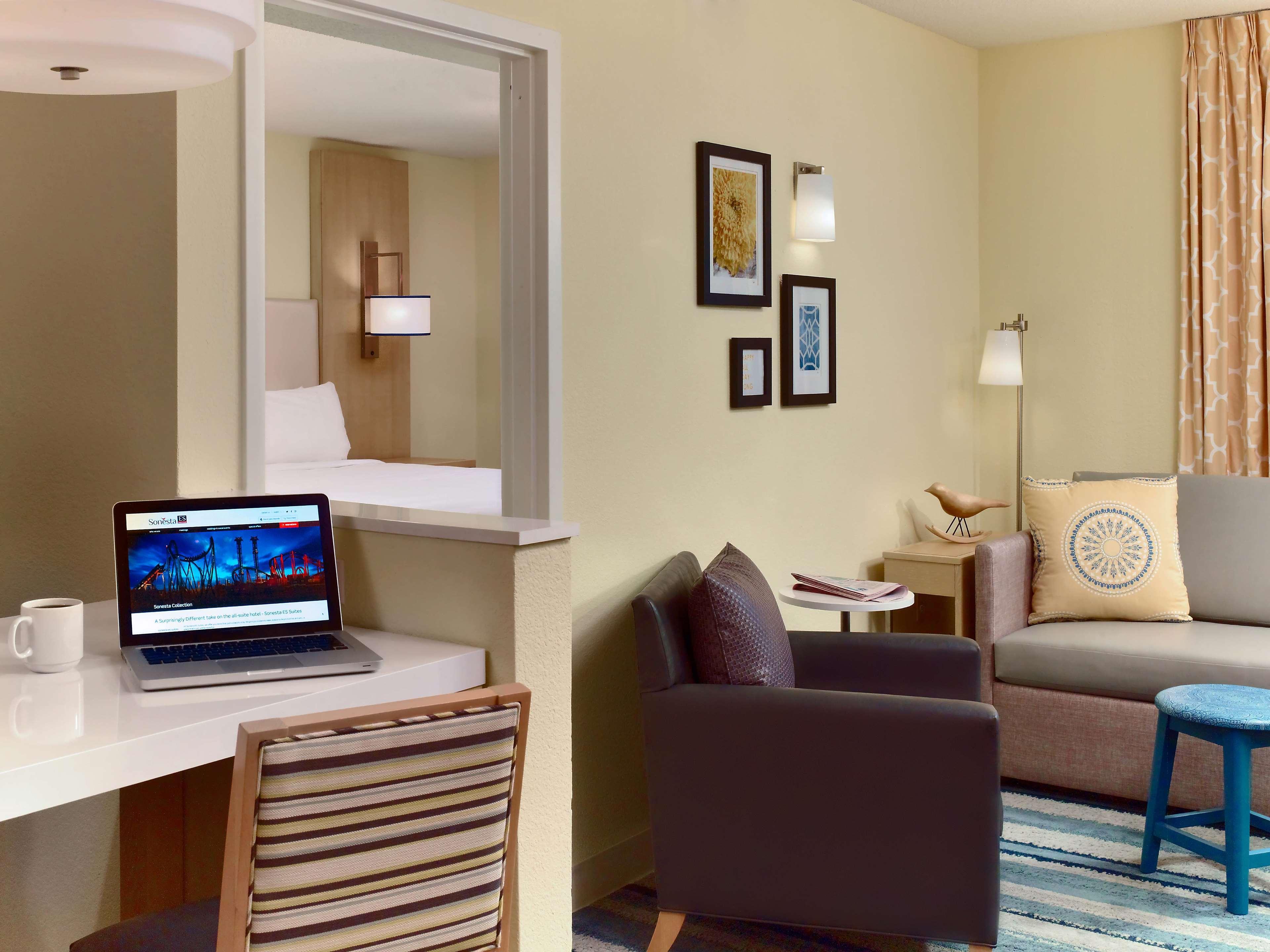 Sonesta ES Suites Auburn Hills Detroit Exterior foto