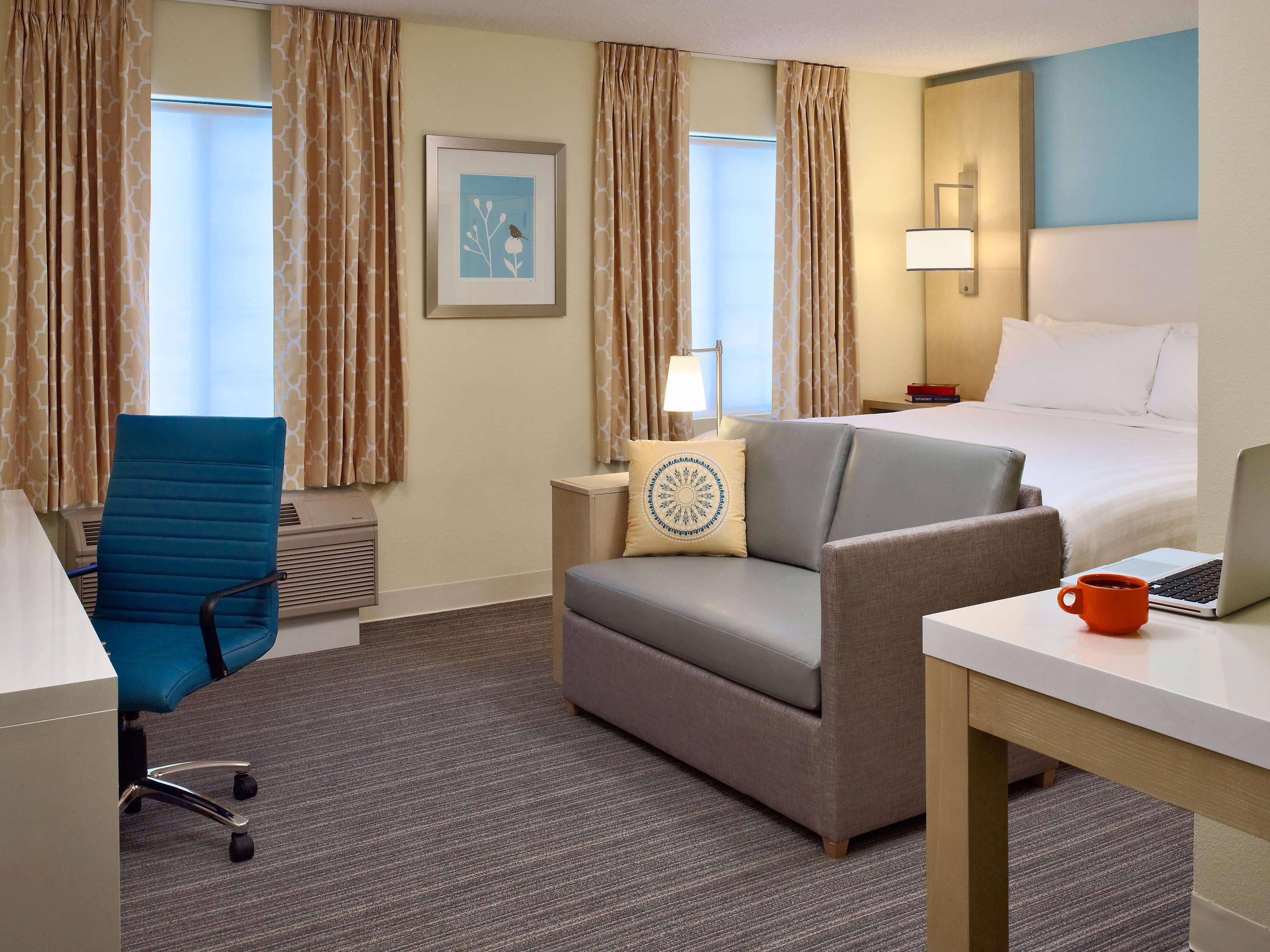 Sonesta ES Suites Auburn Hills Detroit Exterior foto
